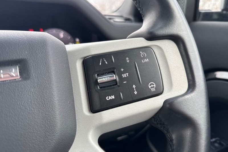 Used Land Rover Defender 2022 for sale - 76984317: Photo 29