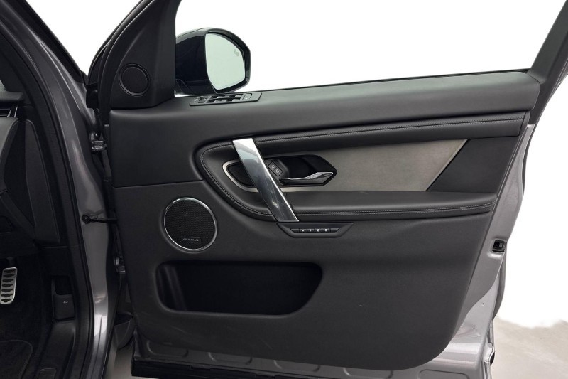 Used Land Rover Discovery Sport 2024 for sale - 77662117: Photo 22