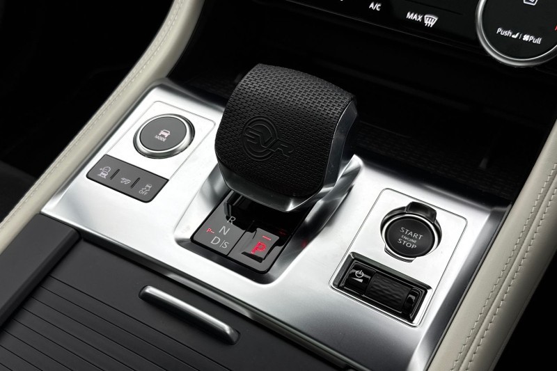 Used Jaguar F-Pace 2023 for sale - 77339565: Photo 13