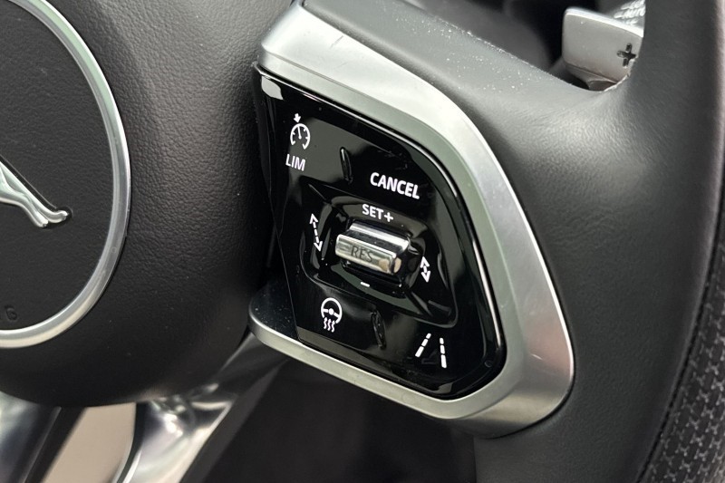 Used Jaguar F-Pace 2023 for sale - 77339565: Photo 28