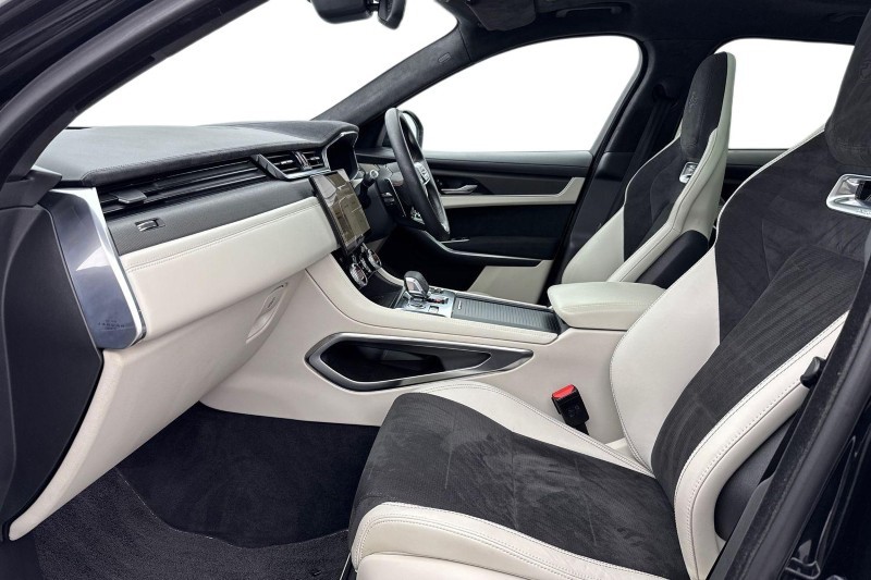 Used Jaguar F-Pace 2023 for sale - 77339565: Photo 3