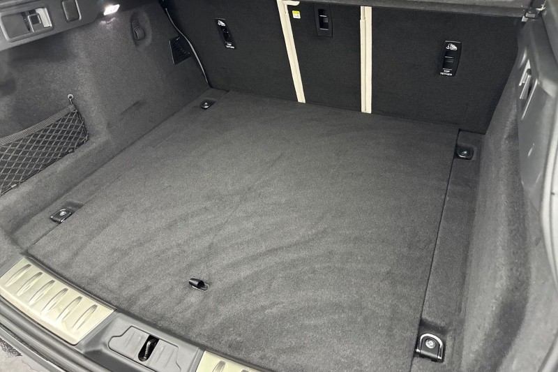 Used Jaguar F-Pace 2023 for sale - 77339565: Photo 36