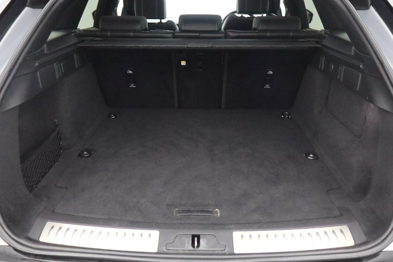 Used Land Rover Range Rover Velar 2023 for sale - 77718124: Photo 10