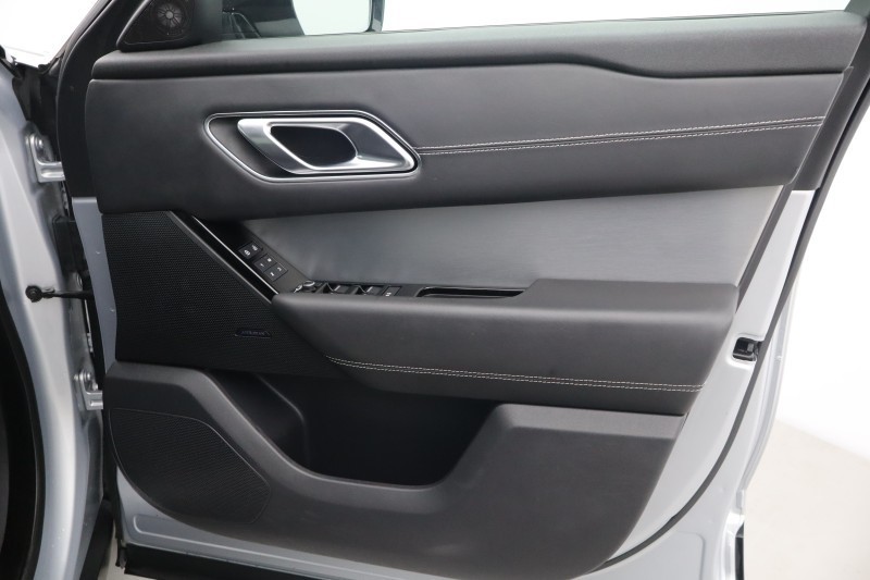 Used Land Rover Range Rover Velar 2023 for sale - 77718124: Photo 21