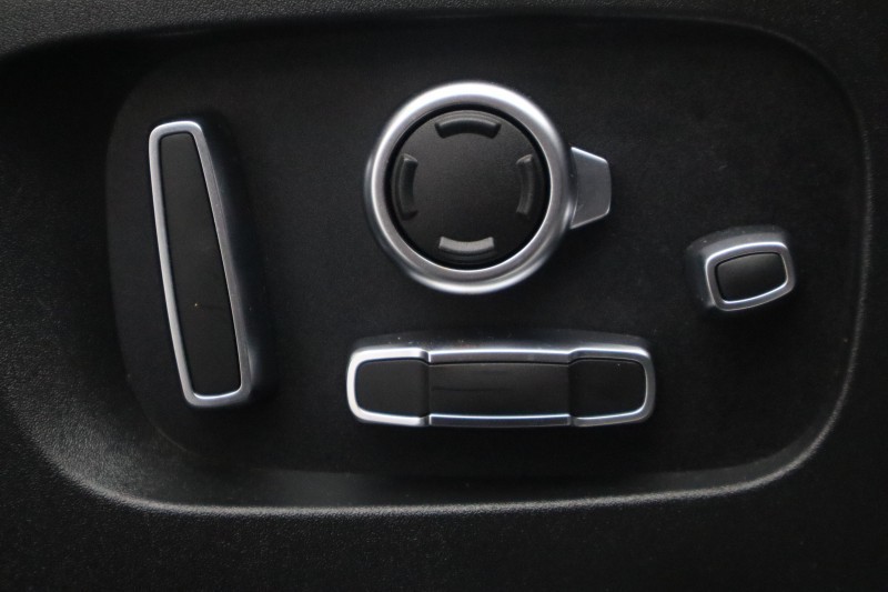 Used Land Rover Range Rover Velar 2023 for sale - 77718124: Photo 23