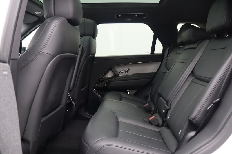 Used Land Rover Range Rover Sport 2023 for sale - 77745946: Photo 4