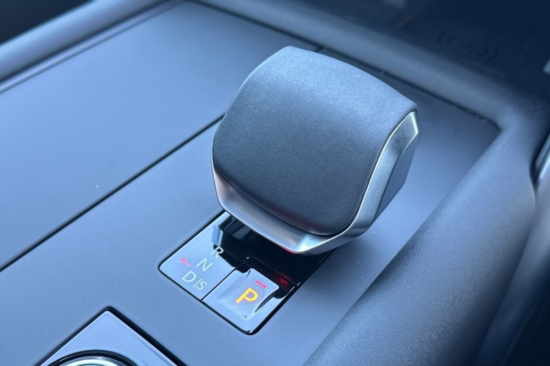 Used Land Rover Discovery 2025 for sale - 77025607: Photo 13