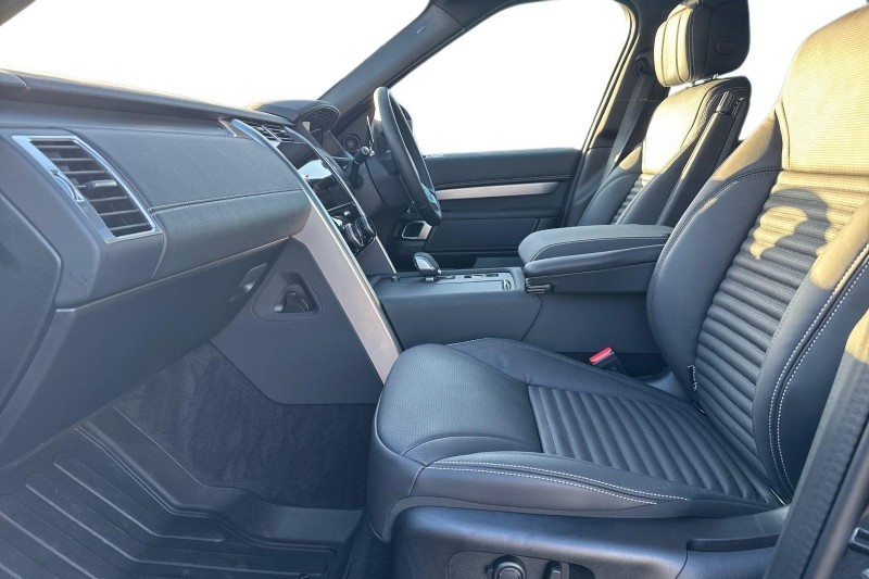 Used Land Rover Discovery 2025 for sale - 77025607: Photo 3