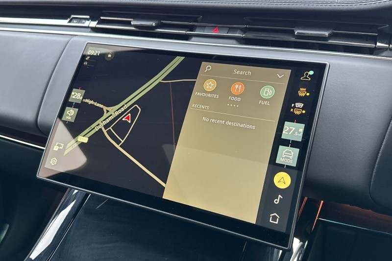 Used Land Rover Range Rover Sport 2024 for sale - 76984320: Photo 11