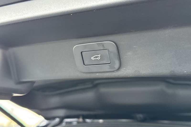 Used Land Rover Range Rover Sport 2024 for sale - 76984320: Photo 38