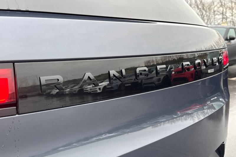 Used Land Rover Range Rover Sport 2024 for sale - 76984320: Photo 43