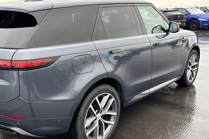 Used Land Rover Range Rover Sport 2024 for sale - 76984320: Photo 49