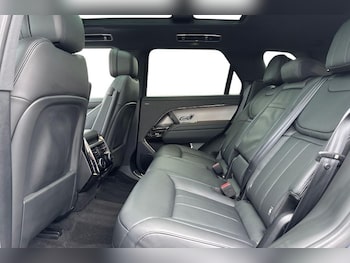 Used Land Rover Range Rover Sport 2024 for sale - 76984320: Photo