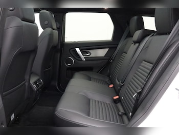 Used Land Rover Discovery Sport 2023 for sale - 78973741: Photo