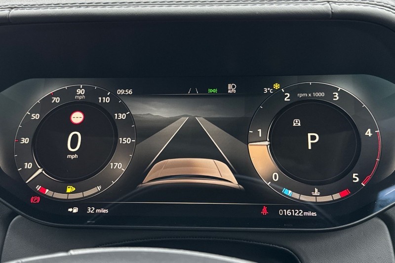 Used Land Rover Range Rover 2024 for sale - 77381069: Photo 16