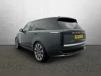 Used Land Rover Range Rover 2024 for sale - 77381069: Photo