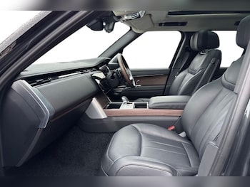 Used Land Rover Range Rover 2024 for sale - 77381069: Photo