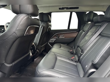 Used Land Rover Range Rover 2024 for sale - 77381069: Photo