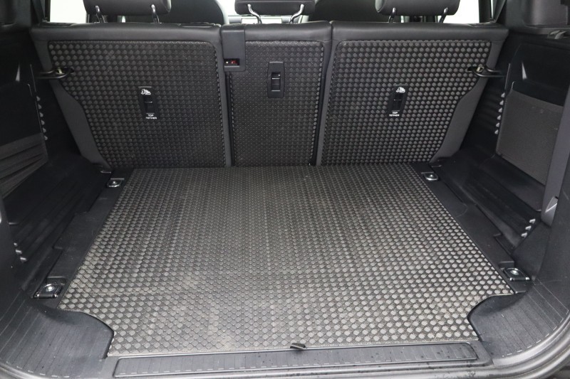 Used Land Rover Defender 2023 for sale - 77915620: Photo 10