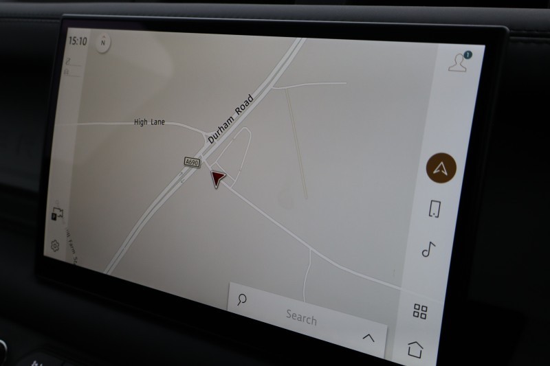 Used Land Rover Defender 2023 for sale - 77915620: Photo 11