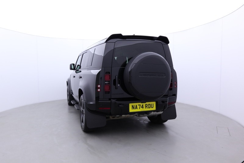 Used Land Rover Defender 2024 for sale - 78108879: Photo 3