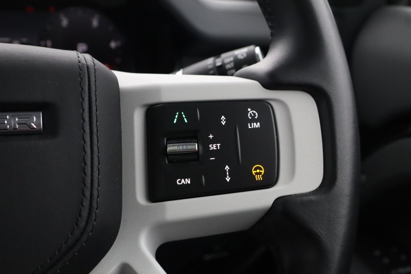 Used Land Rover Defender 2024 for sale - 78108879: Photo 33