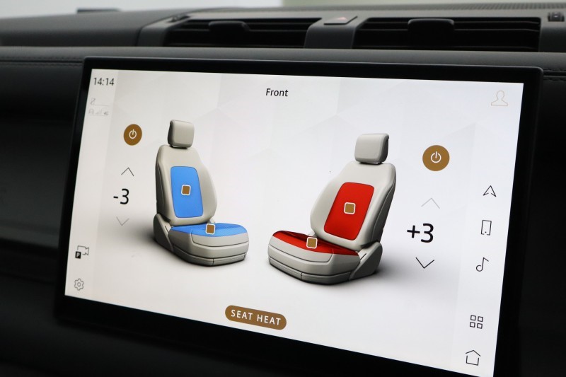 Used Land Rover Defender 2024 for sale - 78108879: Photo 37