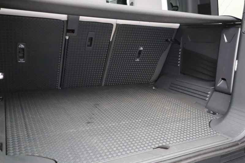 Used Land Rover Defender 2024 for sale - 78108879: Photo 44