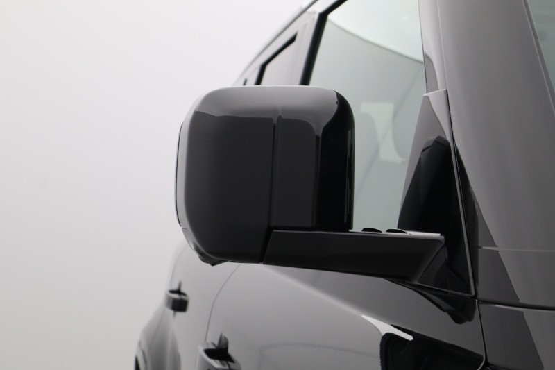 Used Land Rover Defender 2024 for sale - 78108879: Photo 57