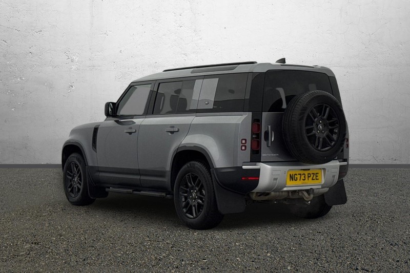 Used Land Rover Defender 2023 for sale - 77541533: Photo 2