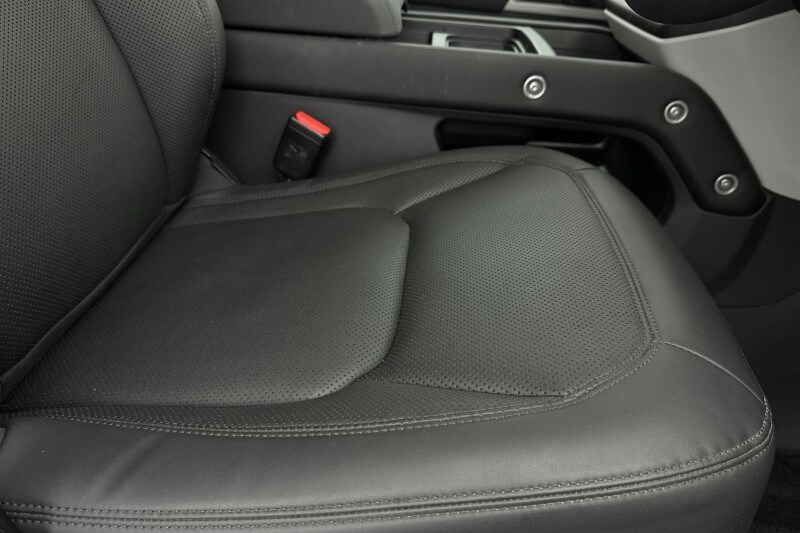 Used Land Rover Defender 2023 for sale - 77541533: Photo 26