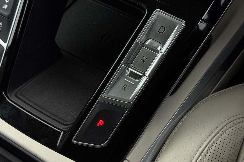 Used Jaguar I-Pace 2023 for sale - 77300610: Photo 13