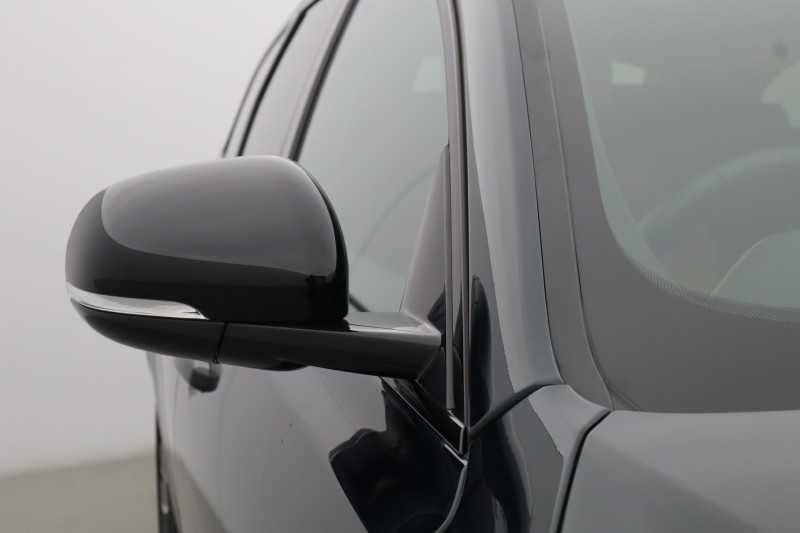 Used Jaguar XF 2024 for sale - 77950794: Photo 52