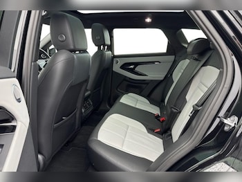 Used Land Rover Range Rover Evoque 2025 for sale - 78984393: Photo