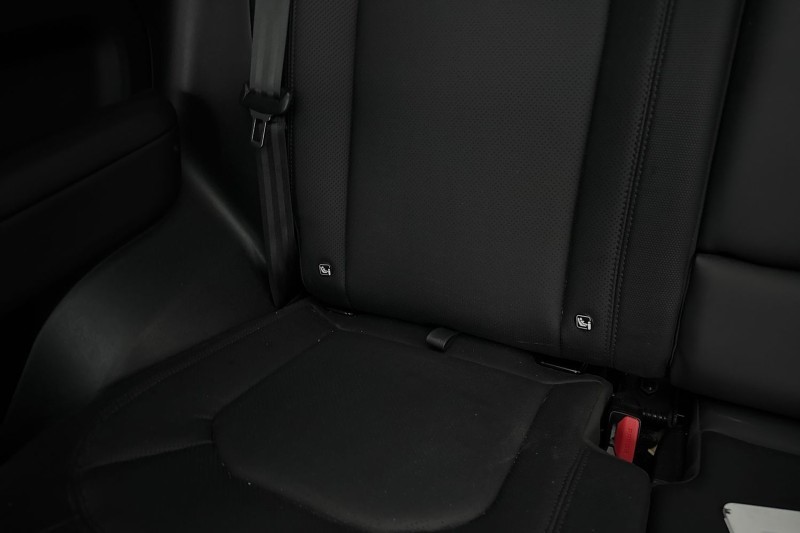 Used Land Rover Defender 2023 for sale - 76984318: Photo 34