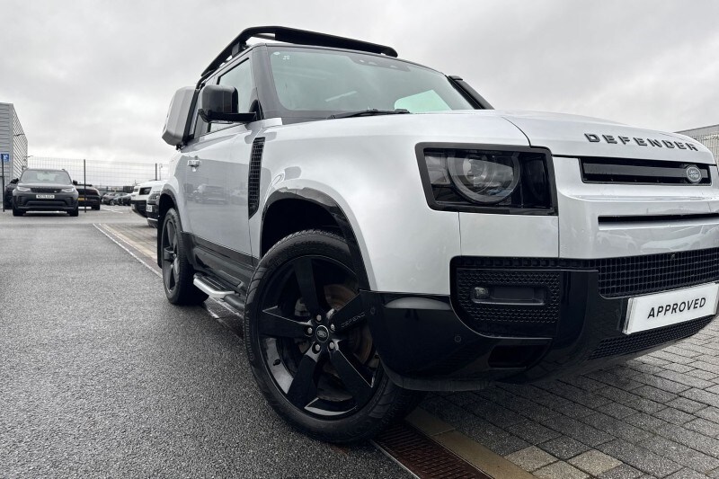 Used Land Rover Defender 2023 for sale - 76984318: Photo 38