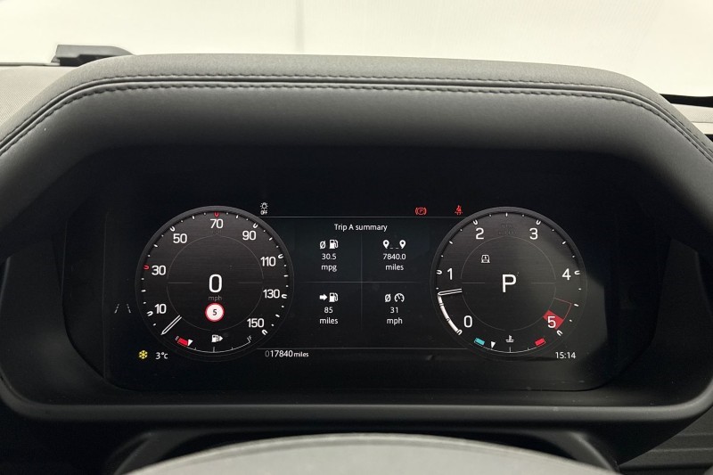 Used Land Rover Defender 2024 for sale - 77391852: Photo 16