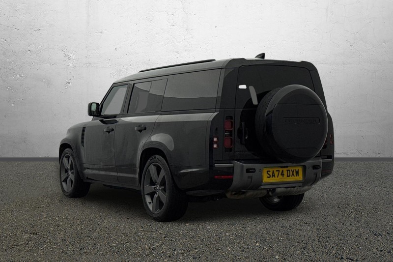 Used Land Rover Defender 2024 for sale - 77391852: Photo 2