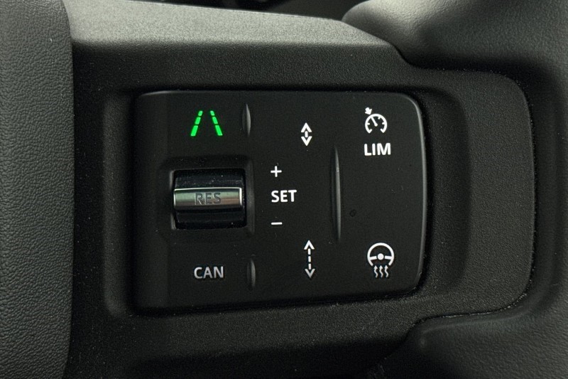 Used Land Rover Defender 2024 for sale - 77391852: Photo 28