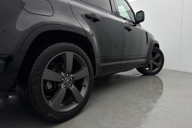 Used Land Rover Defender 2024 for sale - 77391852: Photo 44