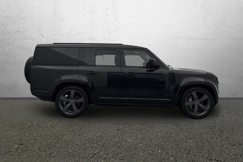 Used Land Rover Defender 2024 for sale - 77391852: Photo 5