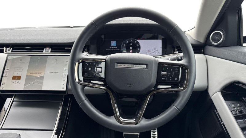 Used Land Rover Range Rover Evoque 2025 for sale - 76984319: Photo 15