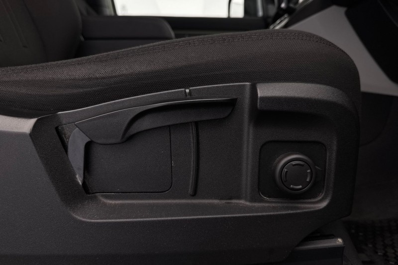 Used Land Rover Defender 2021 for sale - 77225307: Photo 23