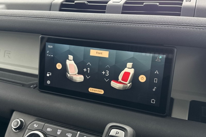 Used Land Rover Defender 2021 for sale - 77225307: Photo 31