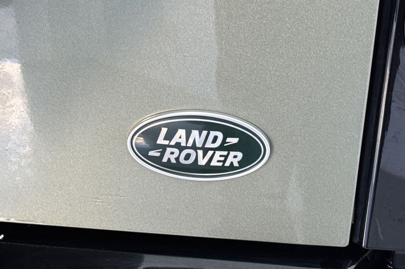 Used Land Rover Defender 2021 for sale - 77225307: Photo 40