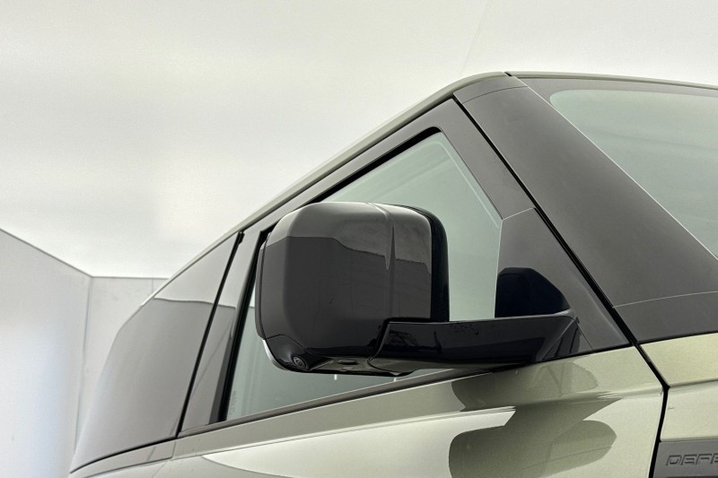 Used Land Rover Defender 2021 for sale - 77225307: Photo 44