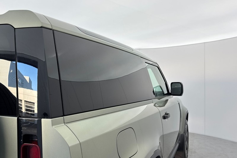 Used Land Rover Defender 2021 for sale - 77225307: Photo 45