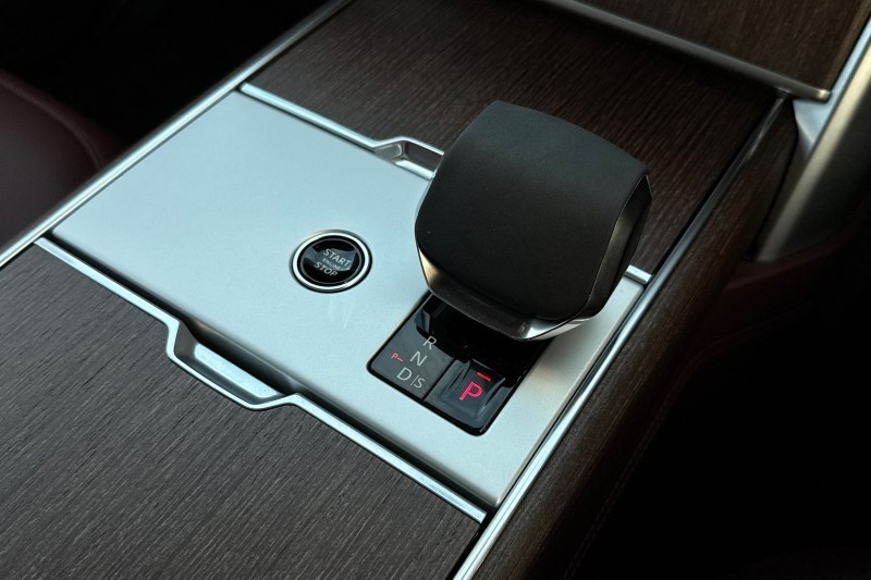 Used Land Rover Range Rover 2025 for sale - 77071169: Photo 13