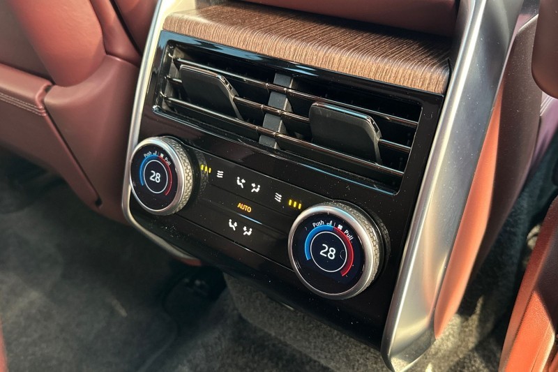 Used Land Rover Range Rover 2025 for sale - 77071169: Photo 18