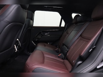 Used Land Rover Range Rover Sport 2024 for sale - 79383318: Photo
